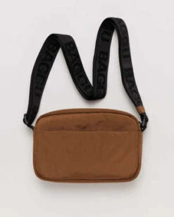 BAGGUCamera Crossbody - Brown