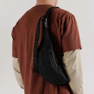 BAGGUCrescent Recycled Nylon Fanny Pack 6 BAGGUCrescent Recycled Nylon Fanny Pack - Image 6