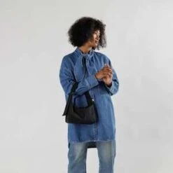 BAGGUMini Nylon Shoulder Bag - Black -Baggu Lifestyle Cheap Store Mini Nylon Shoulder Bag Black 20231025201101 2