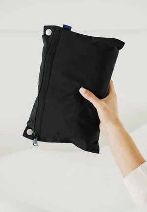 BAGGUTravel Cloud Bag - Black 4 BAGGUTravel Cloud Bag - Black - Image 4