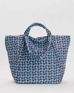 BAGGUTravel Cloud Bag - Blue Wavy Gingham -Baggu Lifestyle Cheap Store Travel Cloud Bag in Blue Wavy Gingham 20231011202513